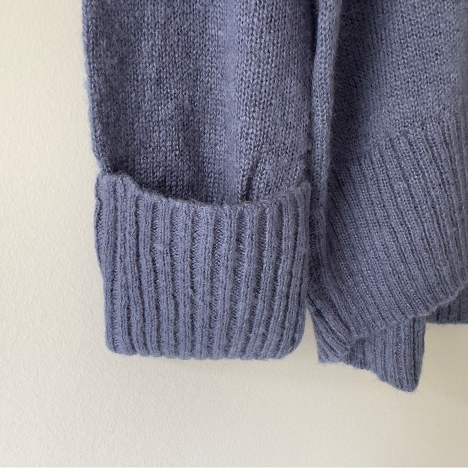 Express Express Cozy Blue Sweater Long Sleeve Cuffs Crew Neck Solid Size S / US 4 / IT 40 - 3 Thumbnail