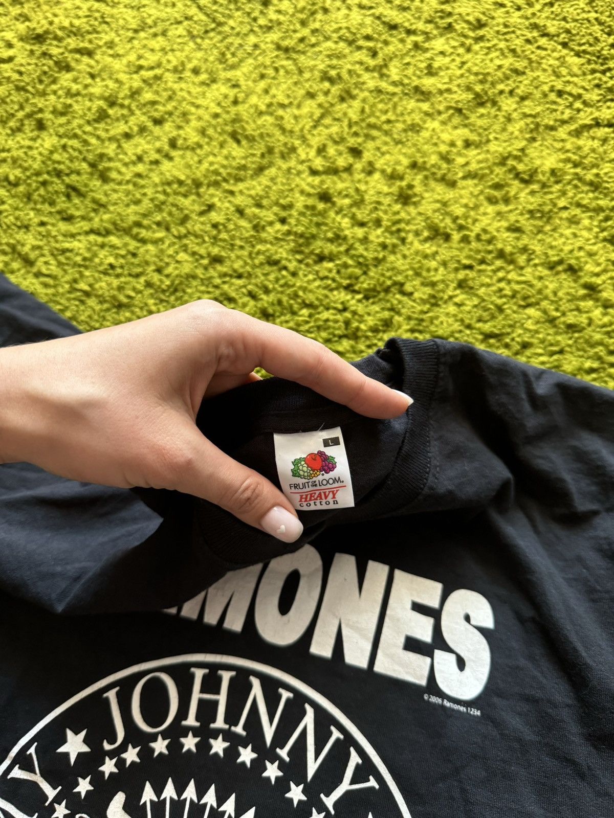 Band Tees × Vintage Ramones 2006 vintage Y2K official band t-shirt Size US L / EU 52-54 / 3 - 5 Thumbnail