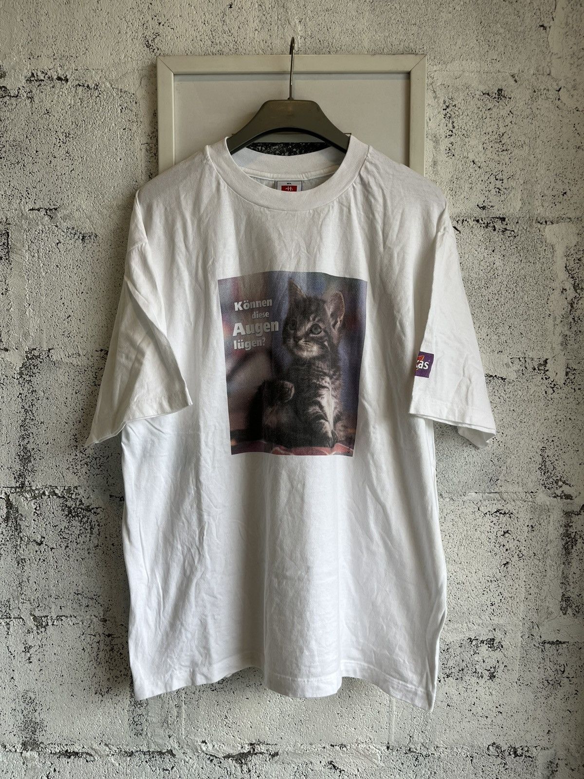 Vintage Vintage WhisKas Baby cat Food company Tshirt Size US XL / EU 56 / 4 - 2 Thumbnail