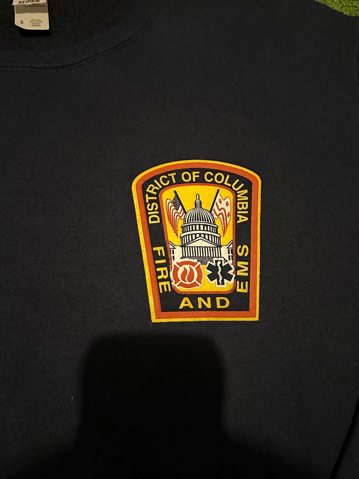 Fruit Of The Loom Vintage Fruit of the Loom Fire Department Sweatshirt Size ONE SIZE - 4 Thumbnail