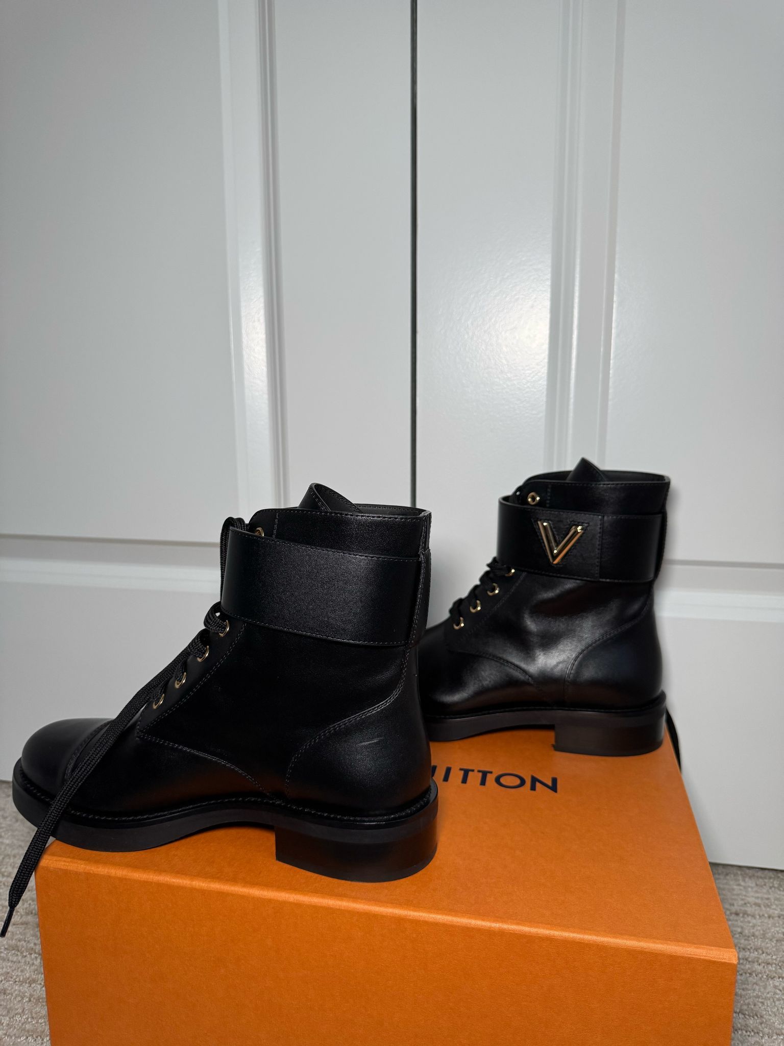 Louis Vuitton Wonderland Ranger Size US 8 / IT 38 - 20 Thumbnail