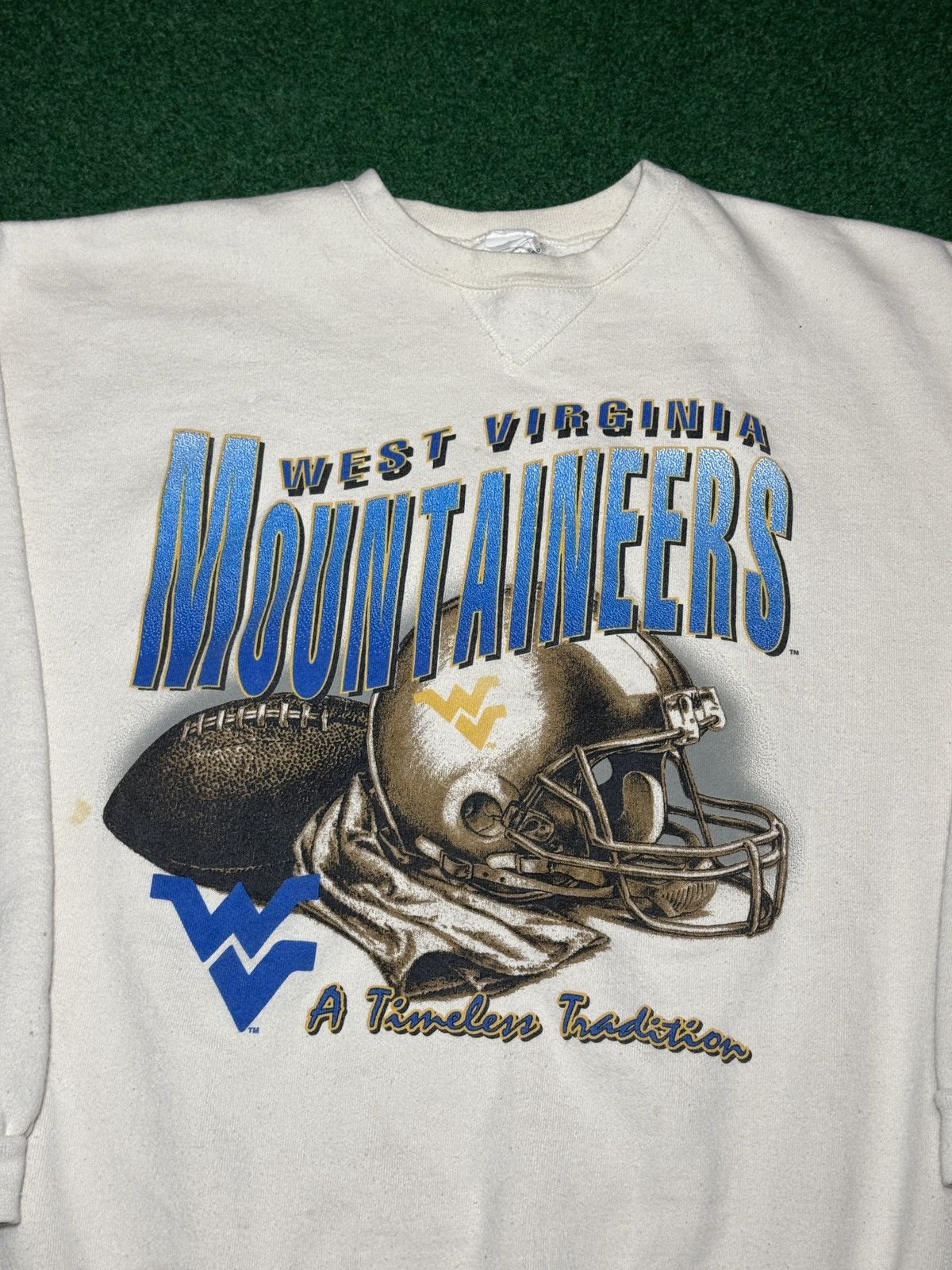 Vintage Vintage 90s West Virginia Mountaineers Football Sweatshirt Size US XL / EU 56 / 4 - 2 Thumbnail