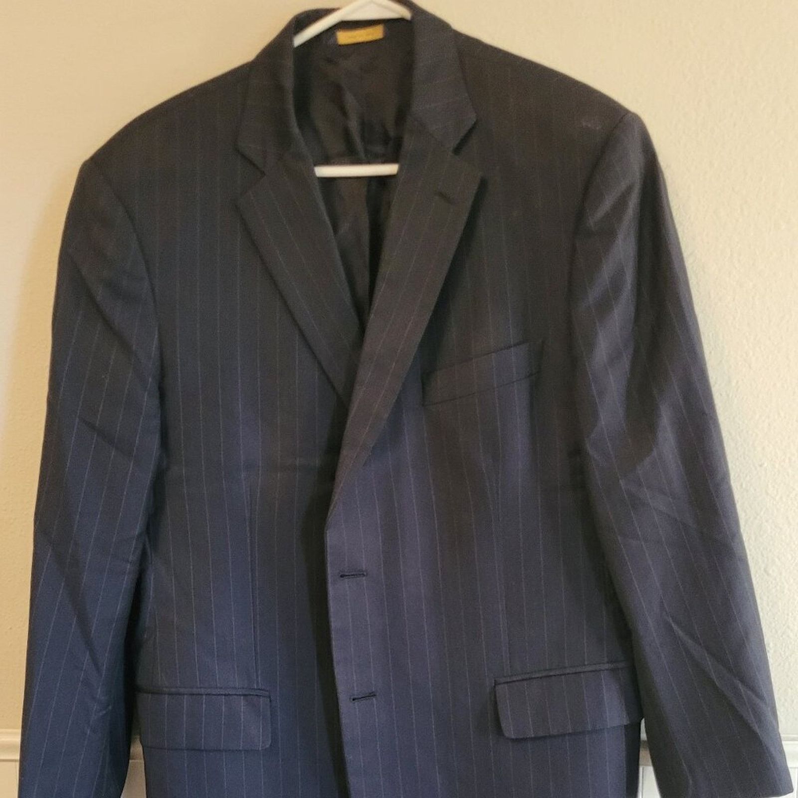 Brooks Brothers Brooks Brothers 1818 Pinstripe Suit Jacket 44R Made in Italy Size 44R - 1 Thumbnail