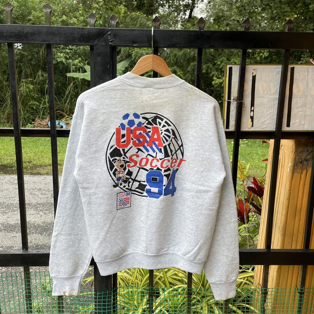 Vintage 🔥Vintage 1994 Fifa World Cup Soccer Mascot Logo Sweatshirts Size US S / EU 44-46 / 1 - 1 Thumbnail