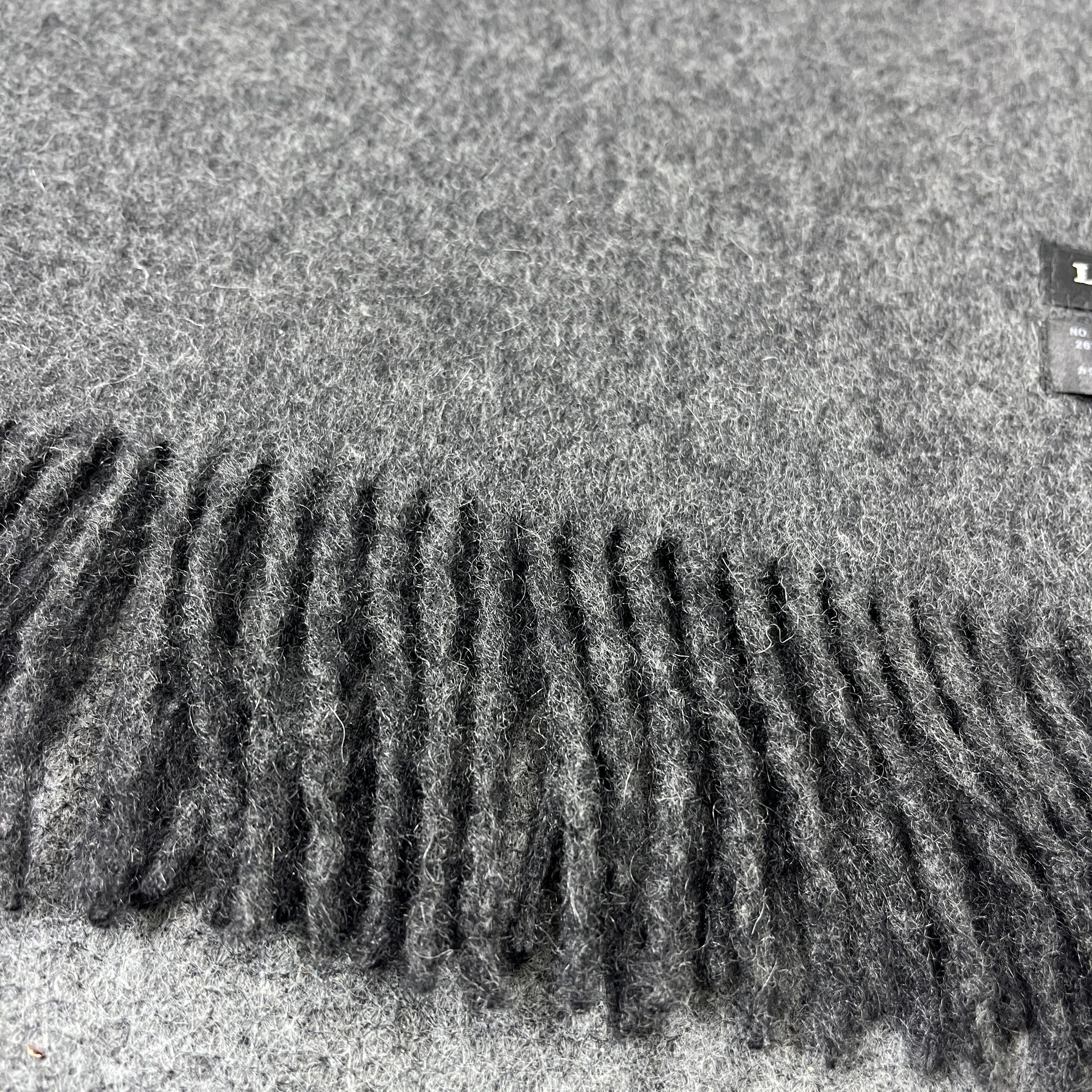 Lanvin Lanvin Scarf / Muffler / Neckwear T1337 Size ONE SIZE - 9 Thumbnail