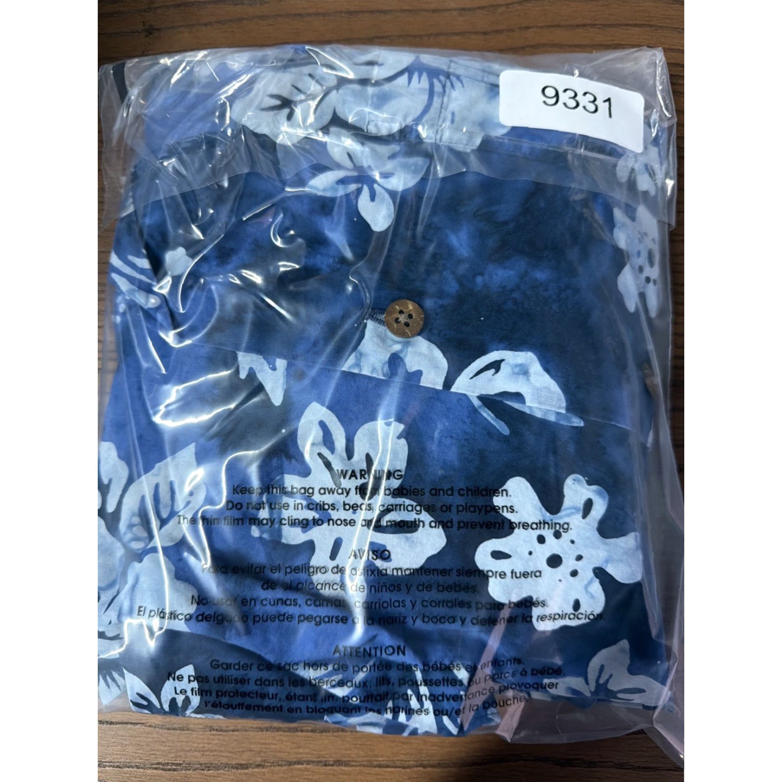 Lands' End Lands' End Button-Down Shirt Large Blue Men’s Hawaiian Floral 16-16 1/2 Short Sleeve Button-Up Collared Linen Casual Mens Regular Blues Size US L / EU 52-54 / 3 - 4 Thumbnail