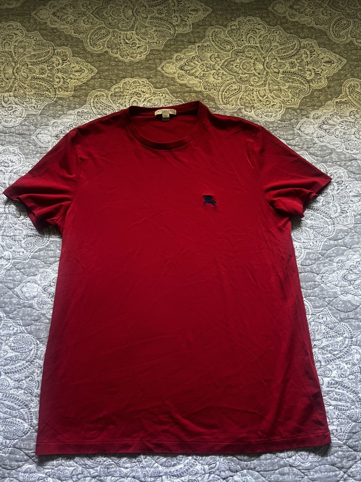 Burberry Burberry Red Embroidered Logo T-Shirt (M) Size US M / EU 48-50 / 2 - 1 Thumbnail