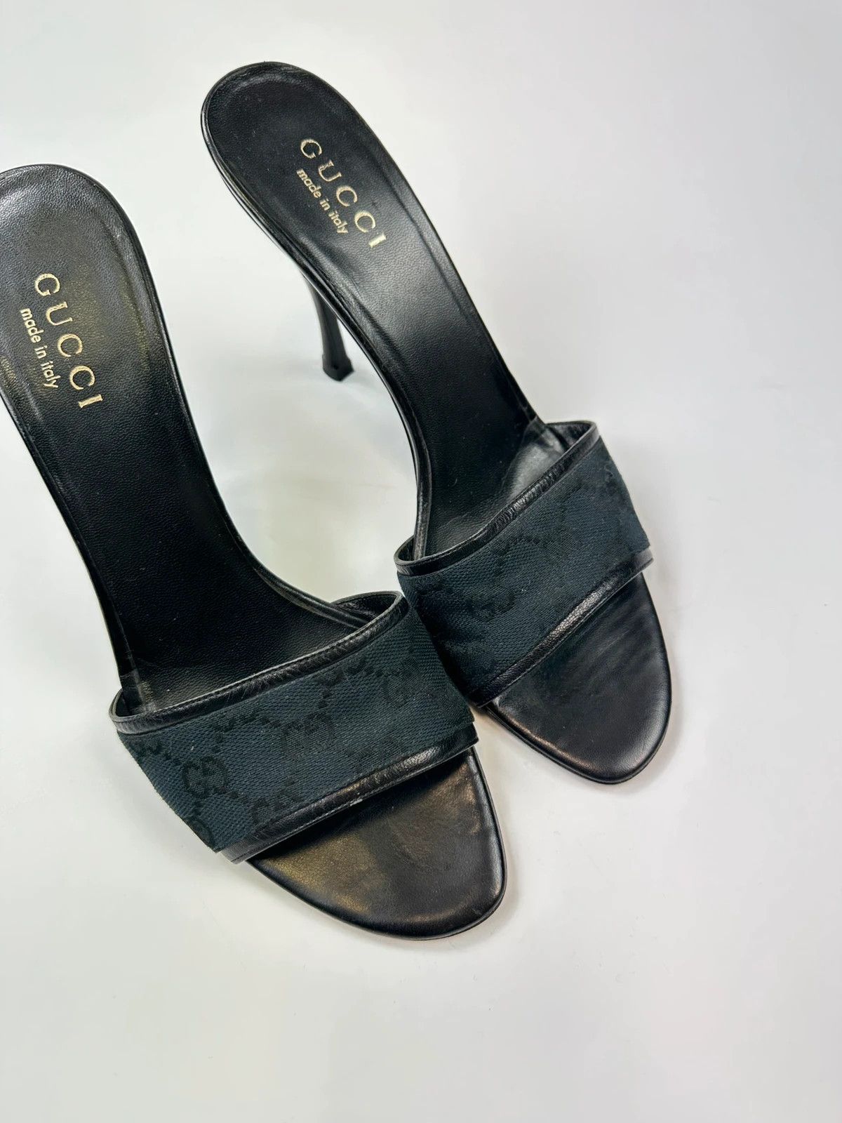 Gucci Gucci 00’s Black Canvas Monogram Heels Pumps Mules Size US 8.5 / IT 38.5 - 4 Thumbnail