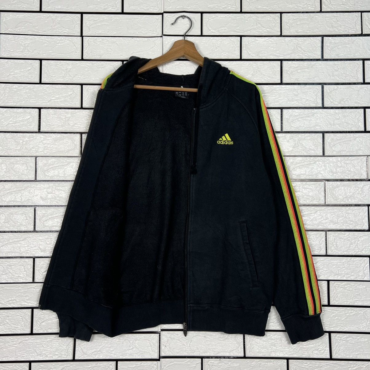 Adidas Y2k Vintage ADIDAS Embroidery Logo Zipper Hoodies #4046-C184 Size US L / EU 52-54 / 3 - 9 Thumbnail