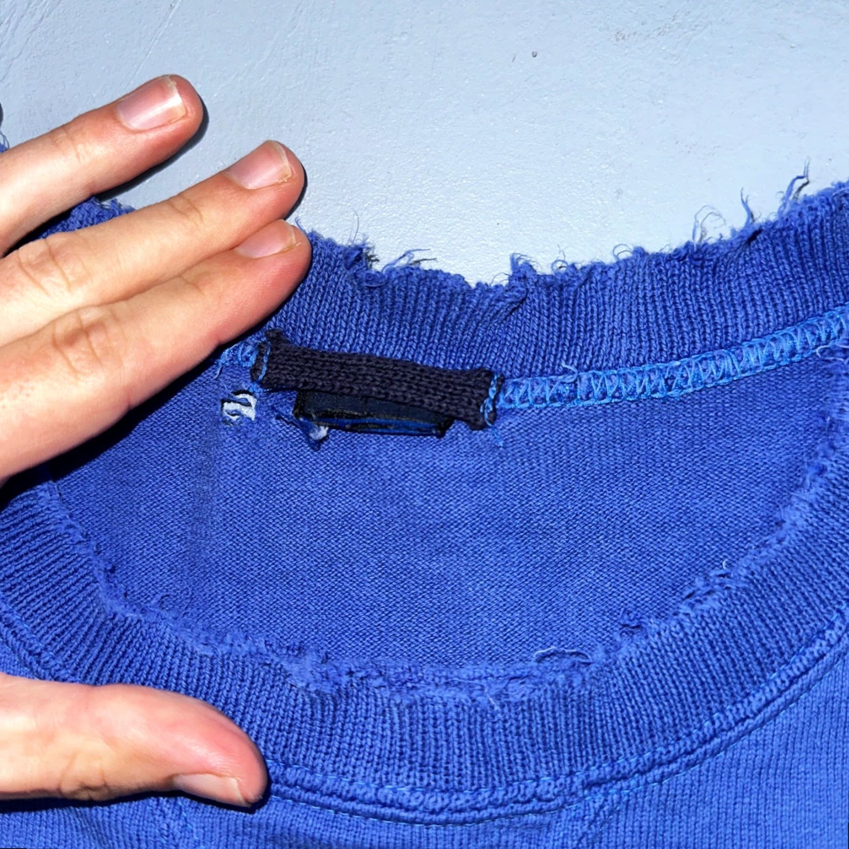 Vintage VINTAGE 1970s VTG Blue Sweatshirt Crewneck USA Long Sleeve Unbranded Mens L USA Football Logo Solid Crew Neck Pullover Shirt Sweatshirt Size US L / EU 52-54 / 3 - 6 Thumbnail