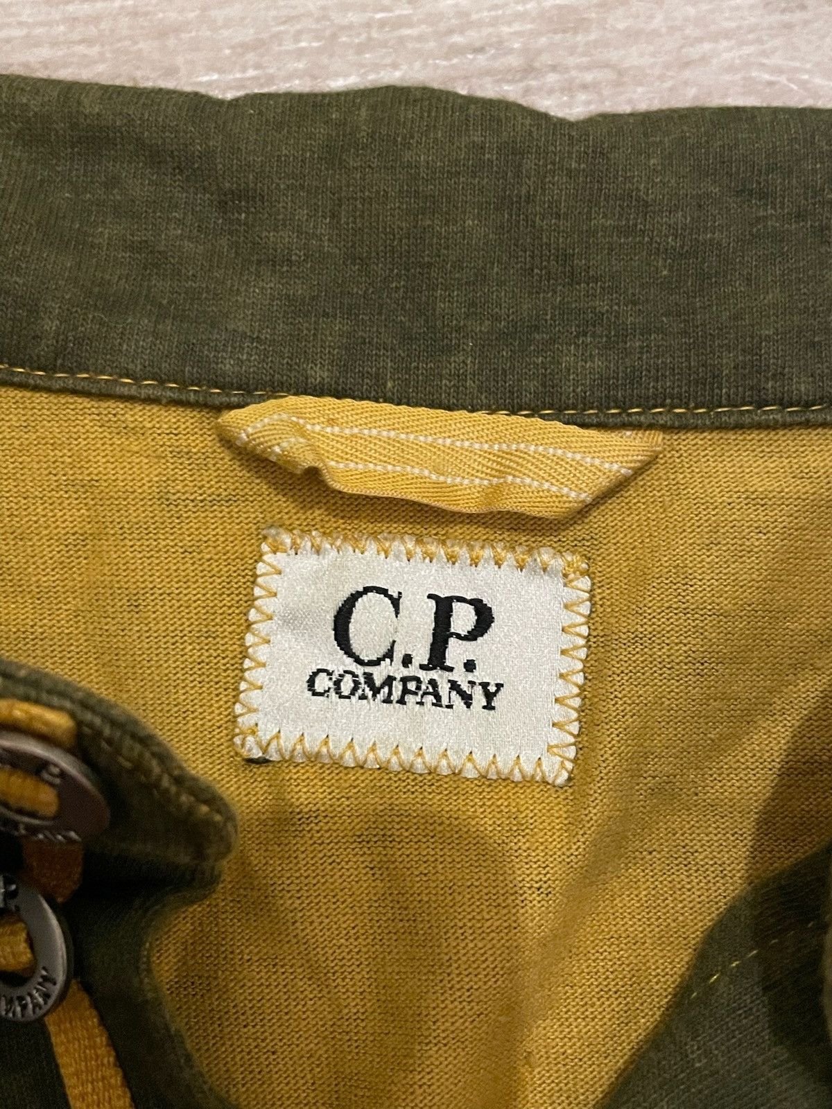 C.P. Company C.P. Company t-shirt Size US S / EU 44-46 / 1 - 4 Thumbnail