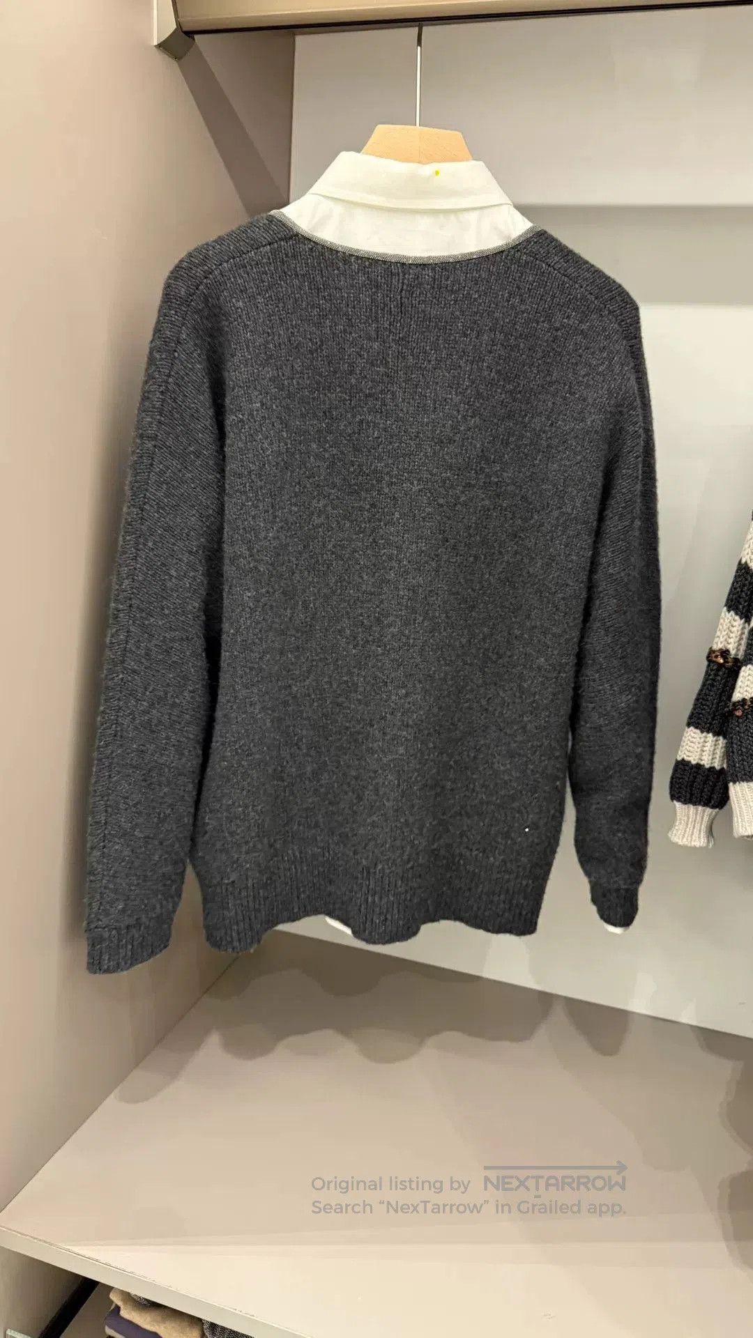 Brunello Cucinelli Brunello Cucinelli Gray Beaded Cashmere Sweater. Size US M / EU 48-50 / 2 - 3 Thumbnail