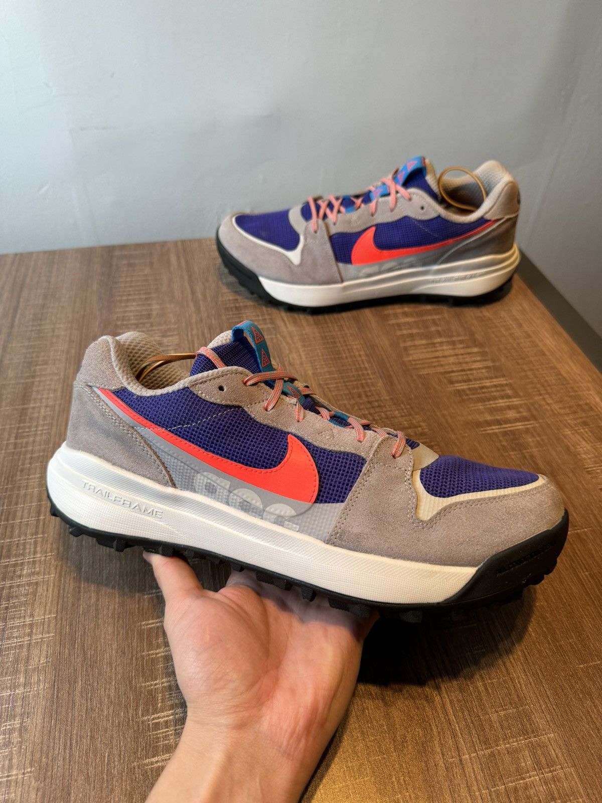 Nike Nike ACG Lowcate Low Crimson Gray Trail Running Mens Sz 12 Size US 12 / EU 45 - 1 Thumbnail