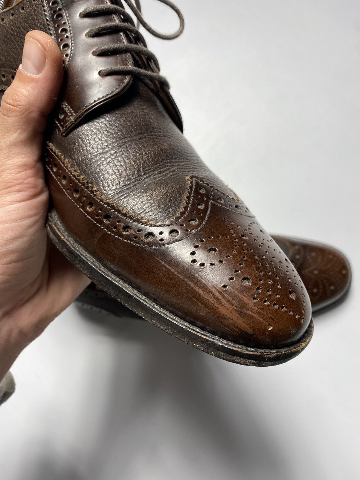 Loake Loake Lace Up Brogue Shoes Arlington size 8 Size US 8 / EU 41 - 12 Thumbnail