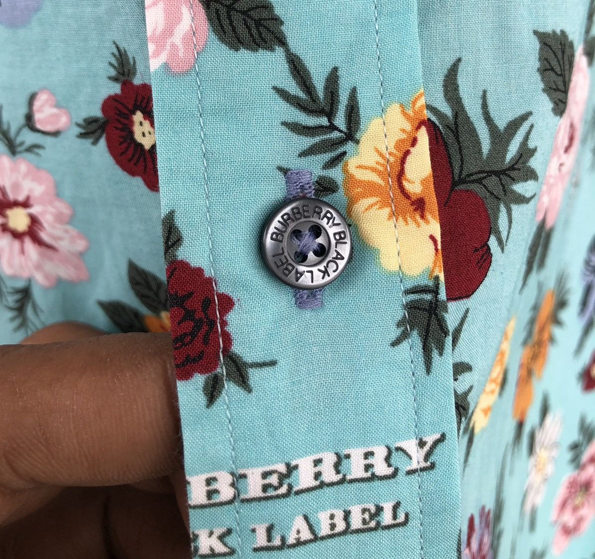Burberry Burberry Black Label Flower Printed Short Sleeve Shirt Size US M / EU 48-50 / 2 - 6 Thumbnail
