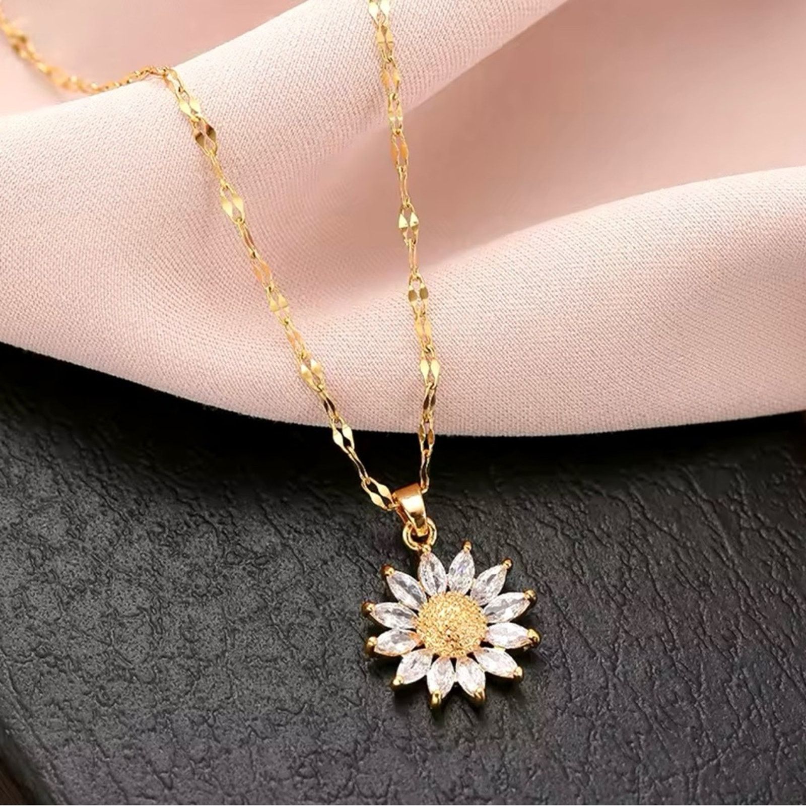Other Sun Flowers Pendants Necklace Size ONE SIZE - 2 Thumbnail