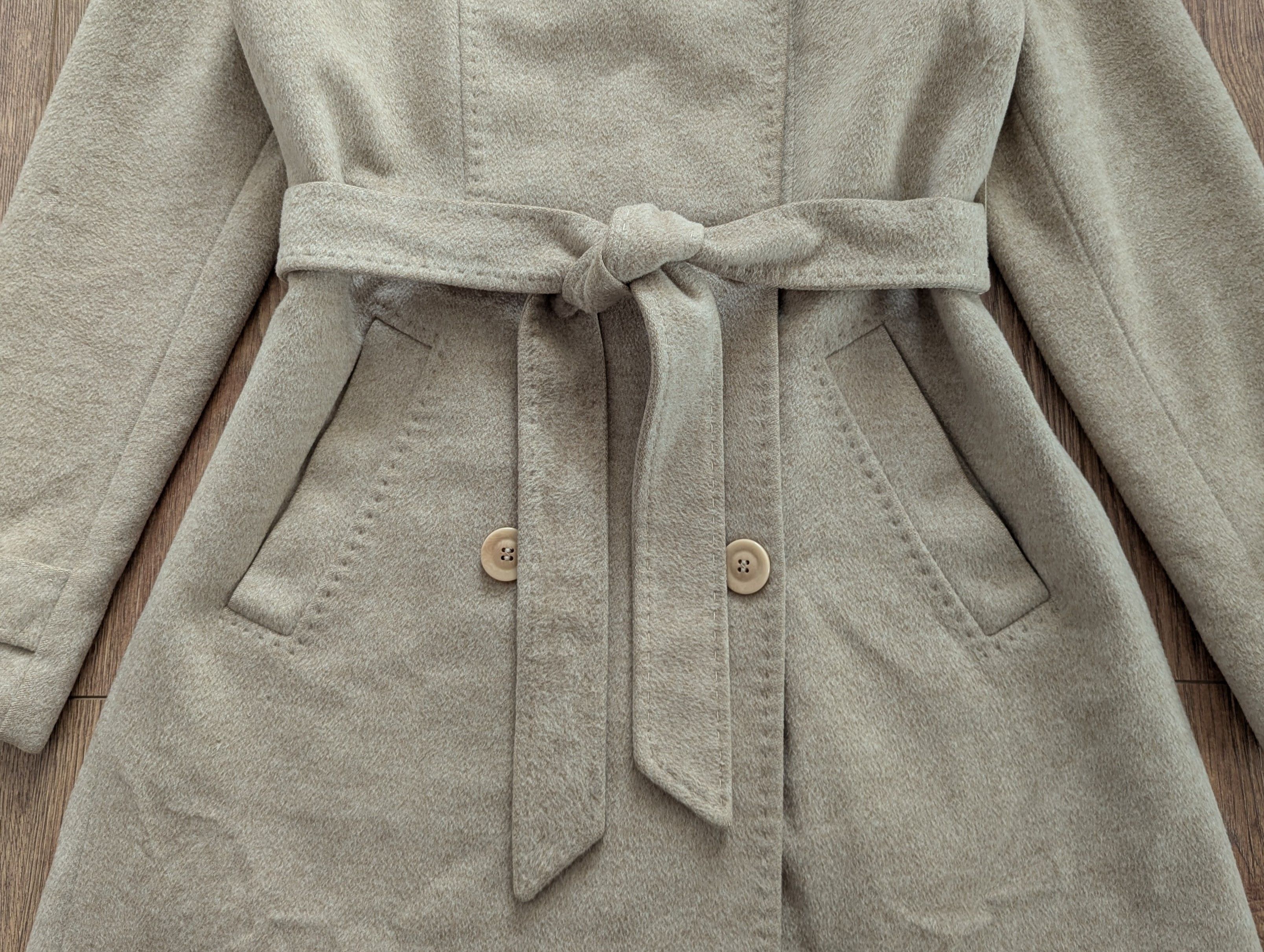 Max Mara MAX MARA Studio Double-Breasted Wool Coat MadeInItaly Luxury Size M / US 6-8 / IT 42-44 - 4 Thumbnail