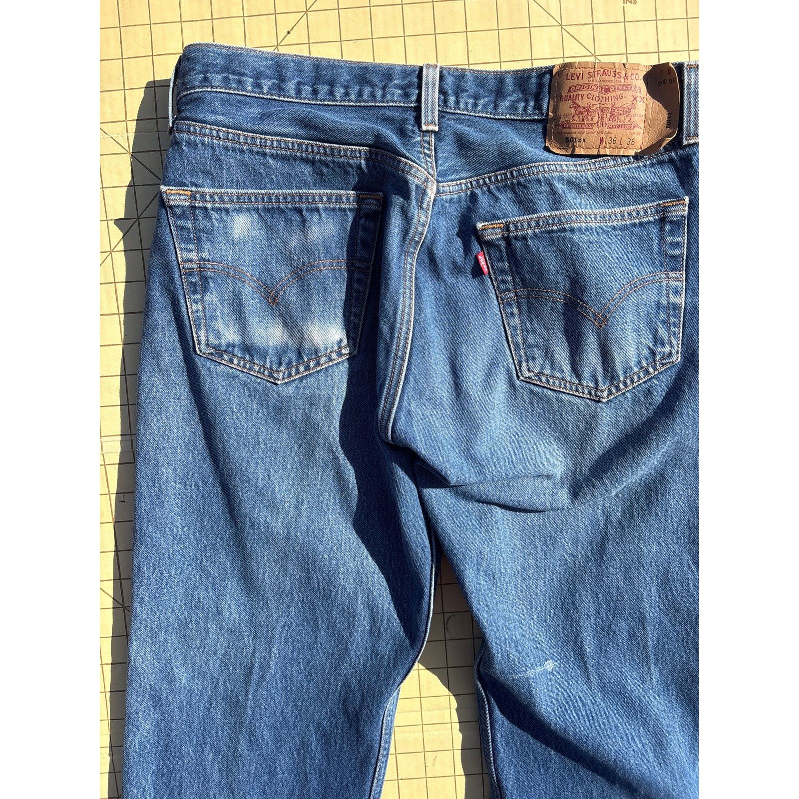 Levi's Vintage Y2K Levi’s 501-0000 XX button fly jeans 36x36(33x33) Size US 33 - 7 Thumbnail