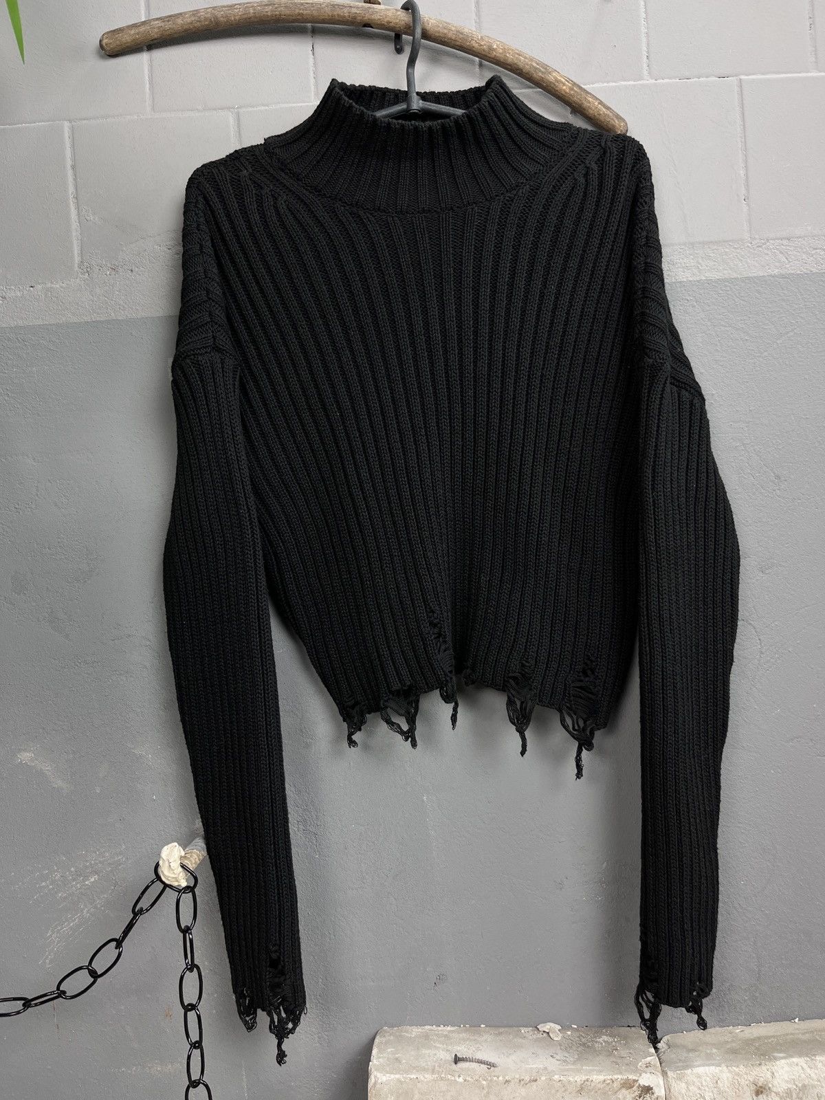 Designer BOXY FIT DISTRESSED AVANTGARDE KNIT - 1652 Size US S / EU 44-46 / 1 - 2 Thumbnail
