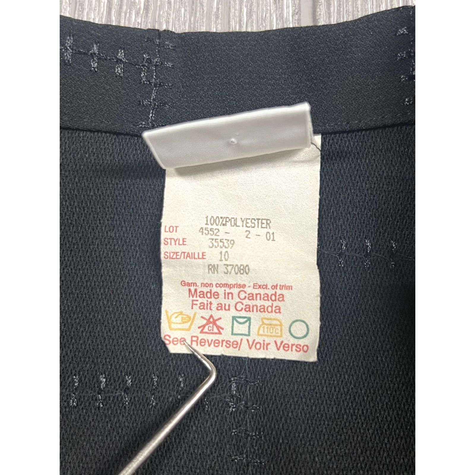 Vintage VINTAGE Studio C Blazer_Jacket Women’s 10 Black 2 Button Patchwork Design Canada Size L / US 10 / IT 46 - 5 Thumbnail