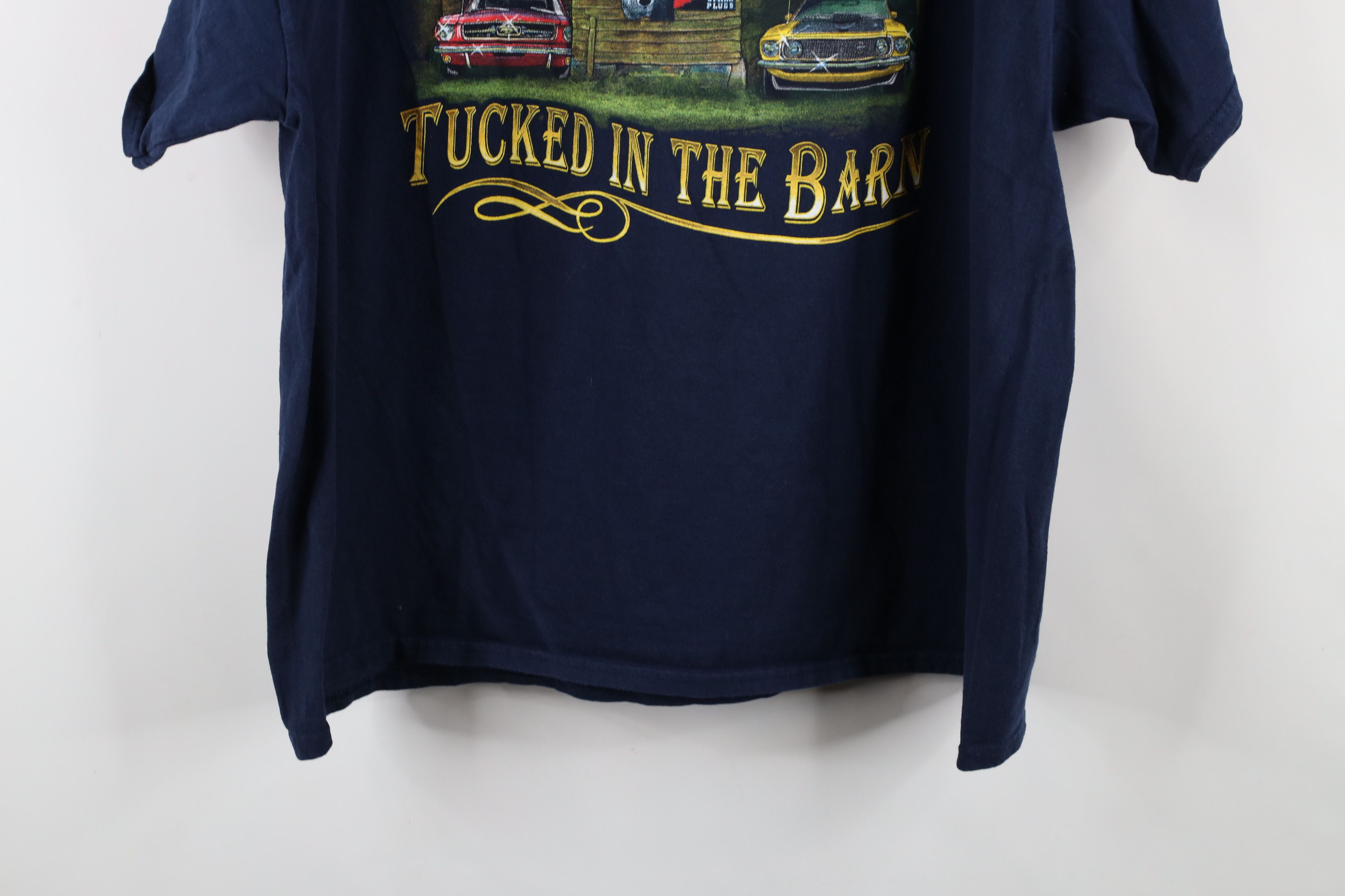 Vintage Vintage Horses Tucked In the Barn Ford Mustang Car T-Shirt Size US XXL / EU 58 / 5 - 10 Thumbnail