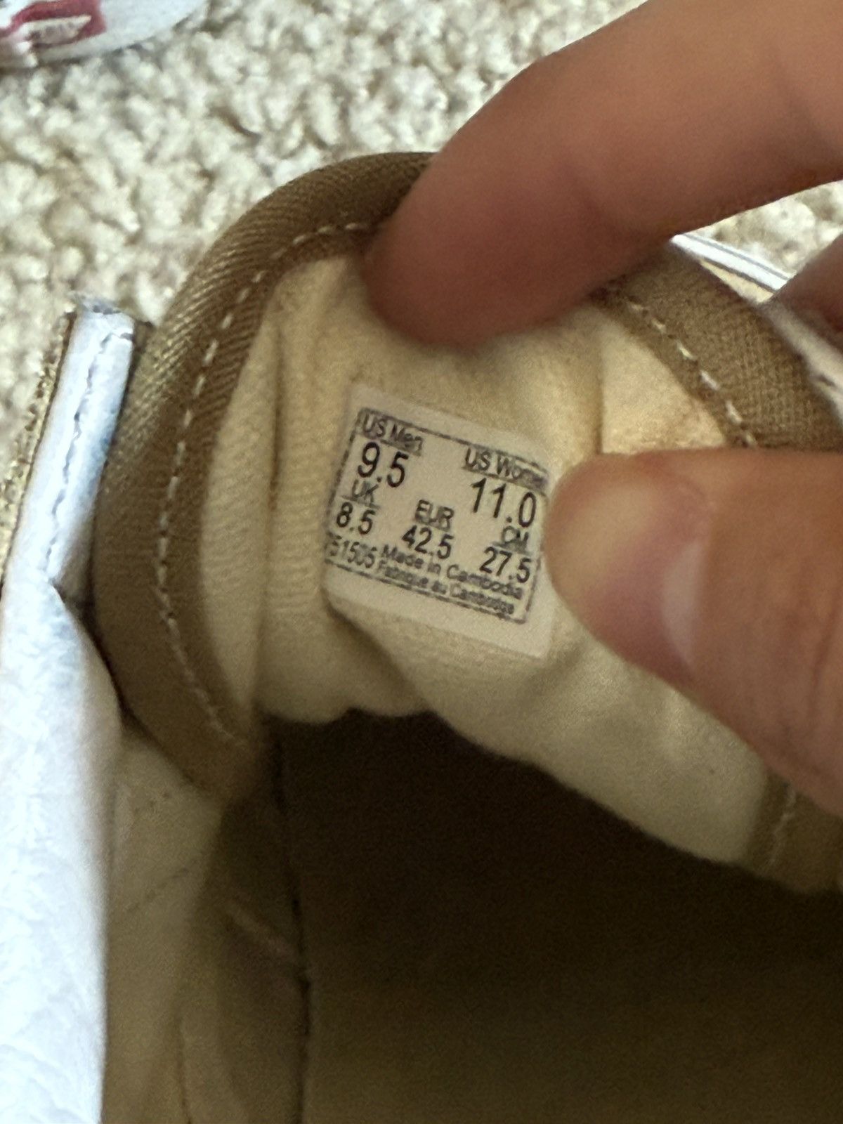 Vans Size 9.5 vans Size US 9.5 / EU 42-43 - 4 Thumbnail