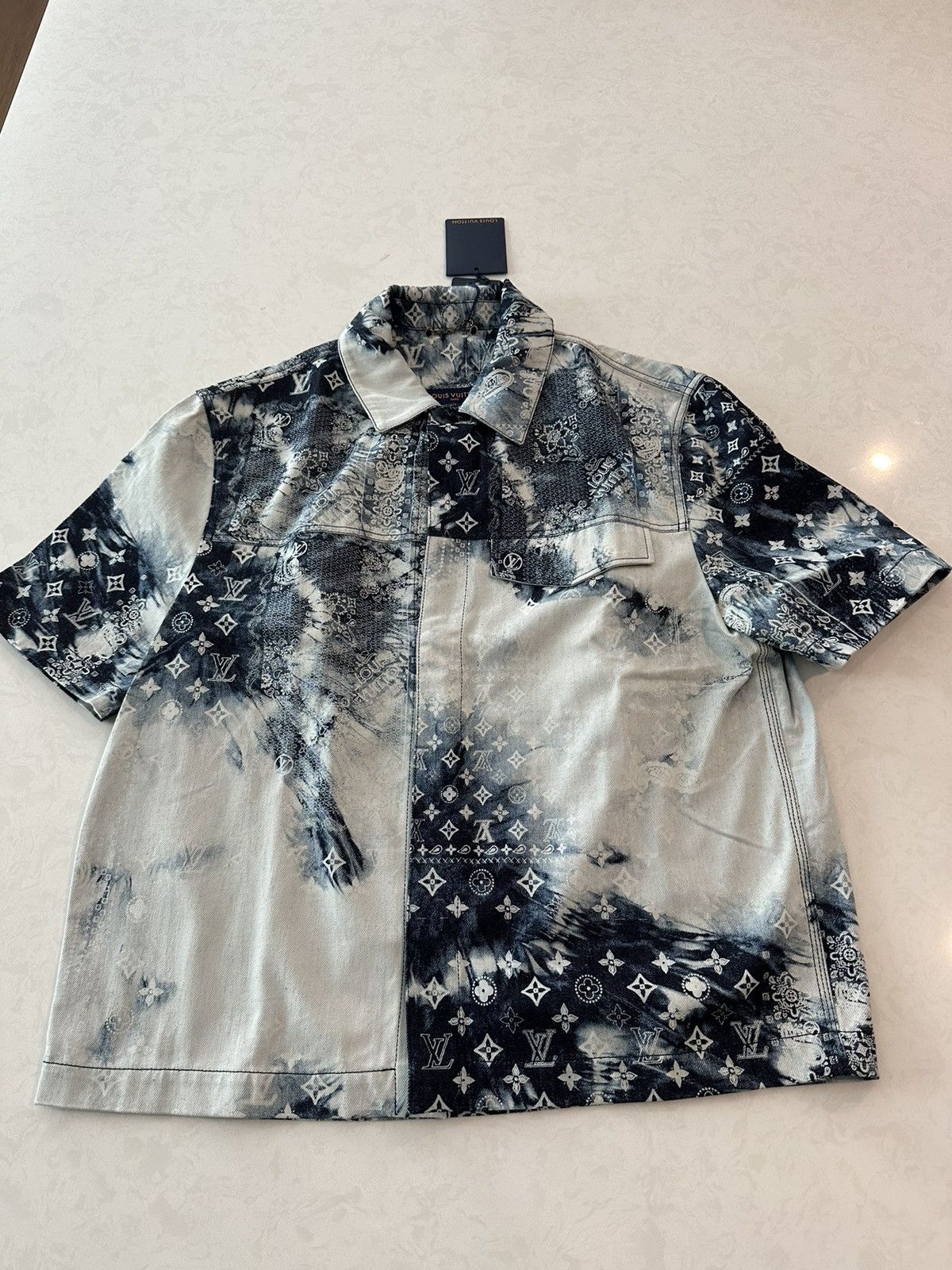 Louis Vuitton Louis Vuitton Monogram Bandana Short sleeve Size US XL / EU 56 / 4 - 1 Thumbnail