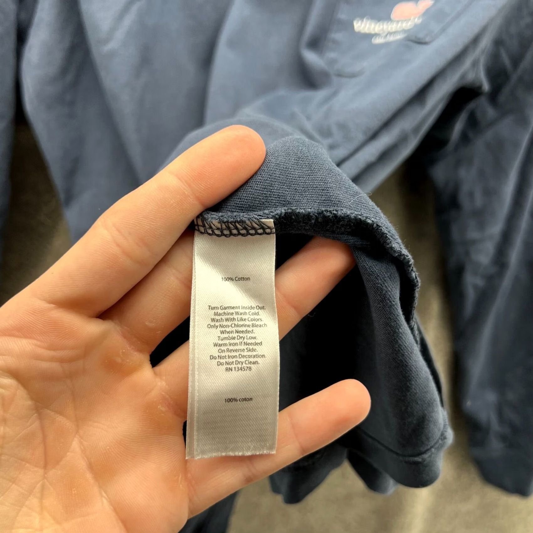 Vineyard Vines Vineyard Vines Shirt Mens Small Blue Navy Long Sleeve Crewneck Whale Pocket Tee Vintage Size US S / EU 44-46 / 1 - 5 Thumbnail