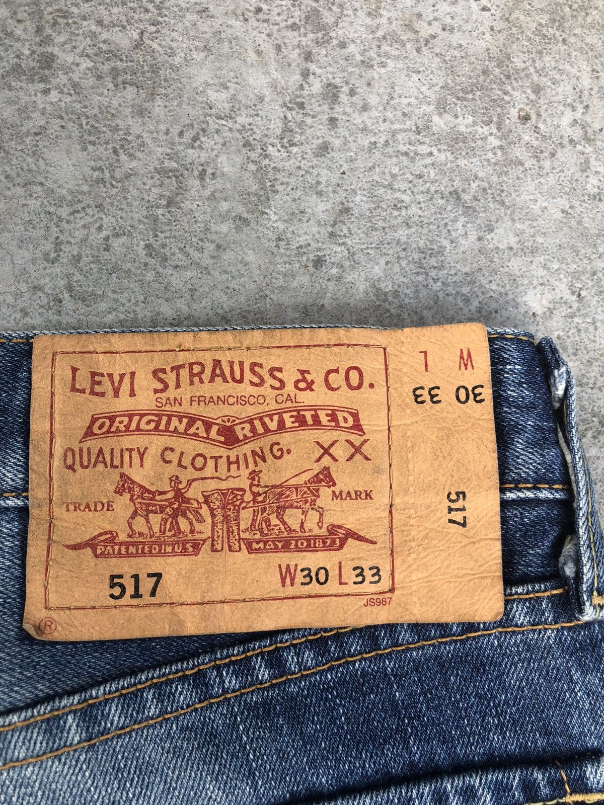 Le Grande Bleu (L.G.B.) Y2k Levis 517 Flared Jeans Distressed Jeans Size US 30 / EU 46 - 19 Thumbnail