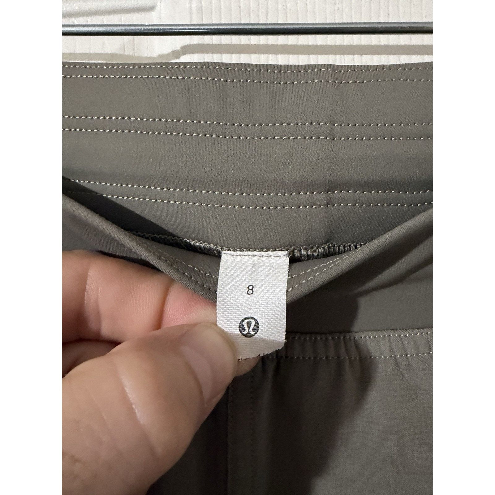 Lululemon Lululemon Adapted State High Rise Jogger Carbon Dust Sz 8 Size 30" / US 8 / IT 44 - 3 Thumbnail