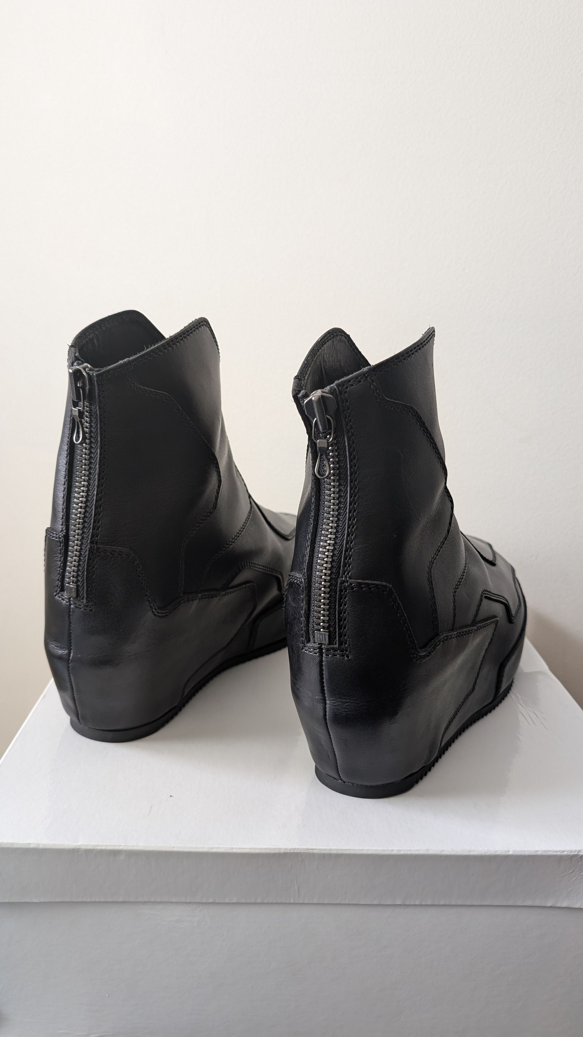 Julius Julius Ergonomics Wedge Prism Boots - 24FW / Size 1 Size US 8.5 / EU 41-42 - 8 Thumbnail