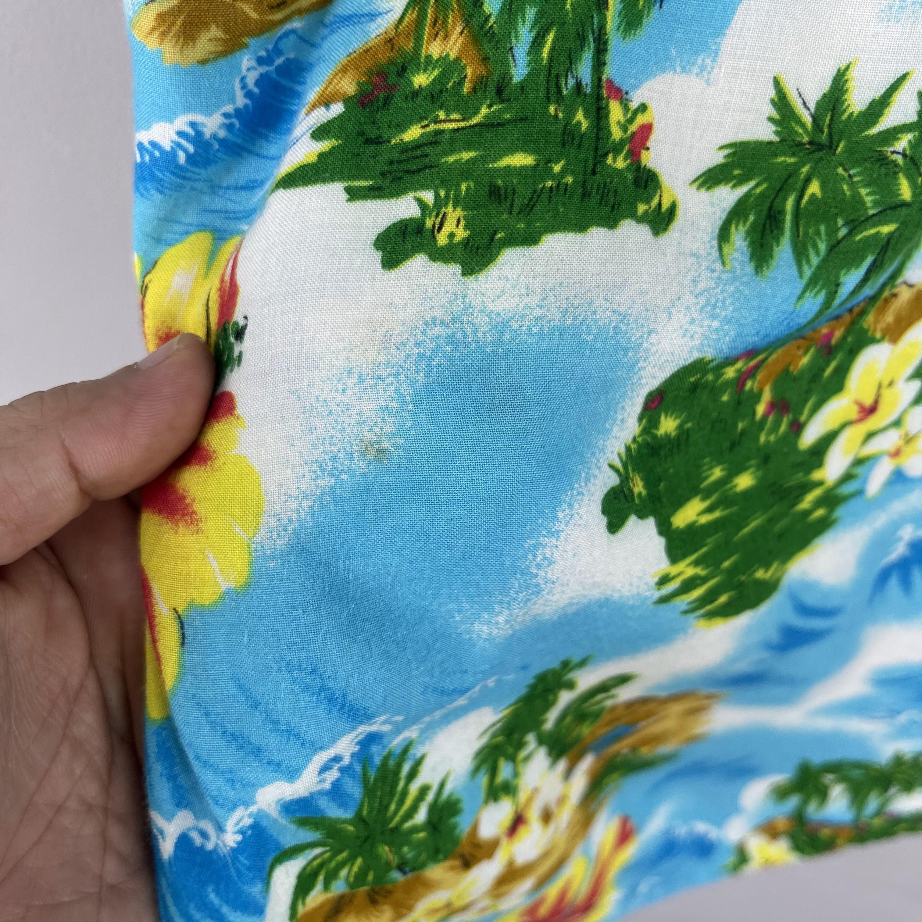 Vintage Vintage Hawaiian Island Beach Surfing Motive Rayon Shirt Size US M / EU 48-50 / 2 - 11 Thumbnail