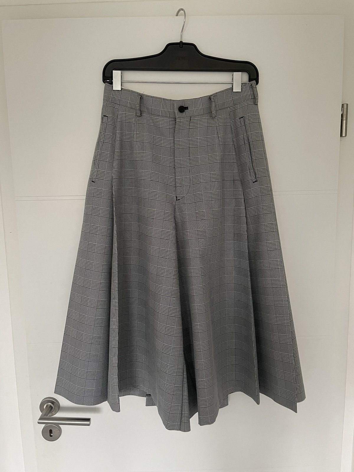 image of Comme Des Garcons Comme Des Garçons Pleated Culotte Skirt Shorts in Grey, Men's (Size 32)