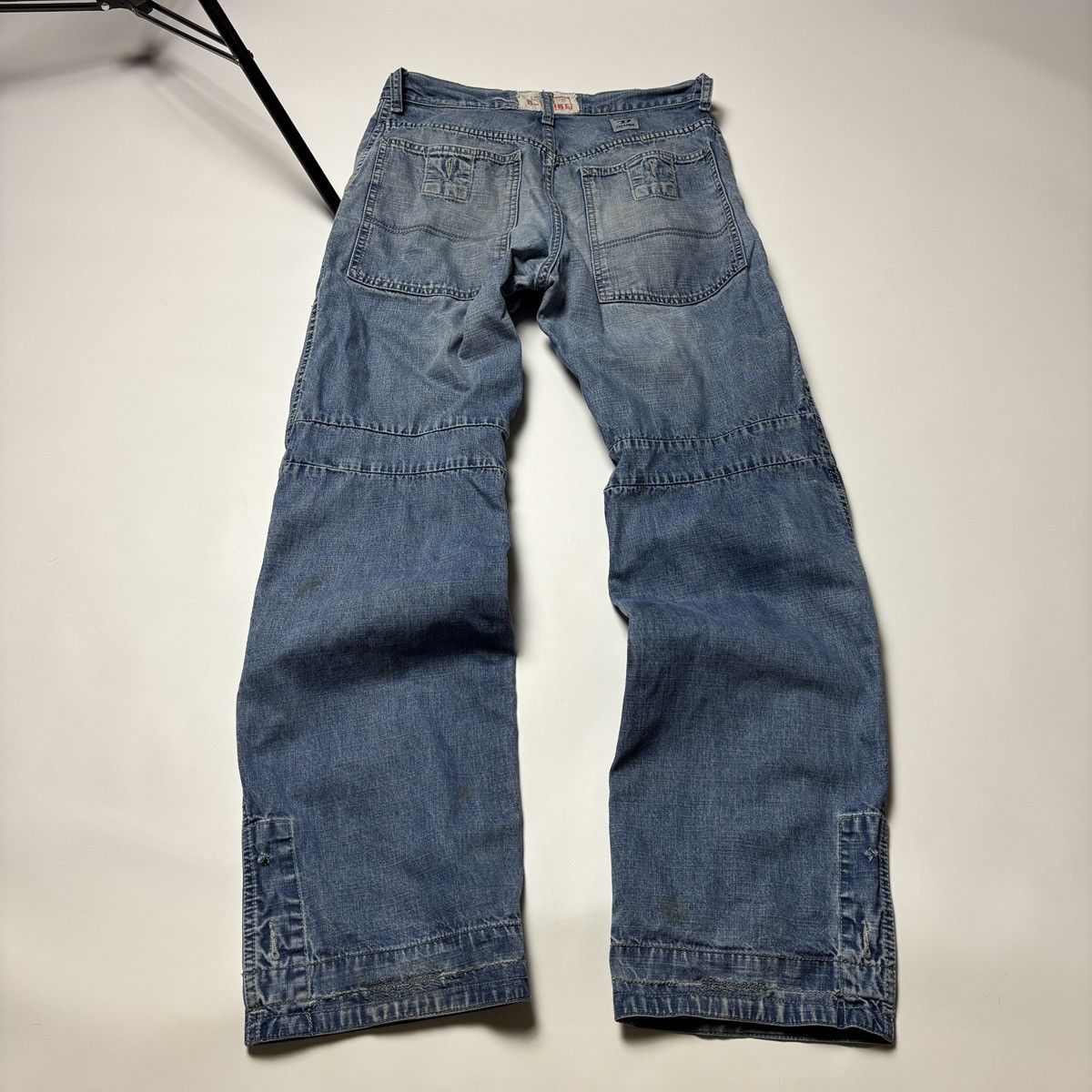 Diesel × If Six Was Nine × Japanese Brand DIESEL VINTAGE GRUNGE KNEE DISTRESSED JEANS Y2K AVANTGARDE Size US 27 - 1 Thumbnail