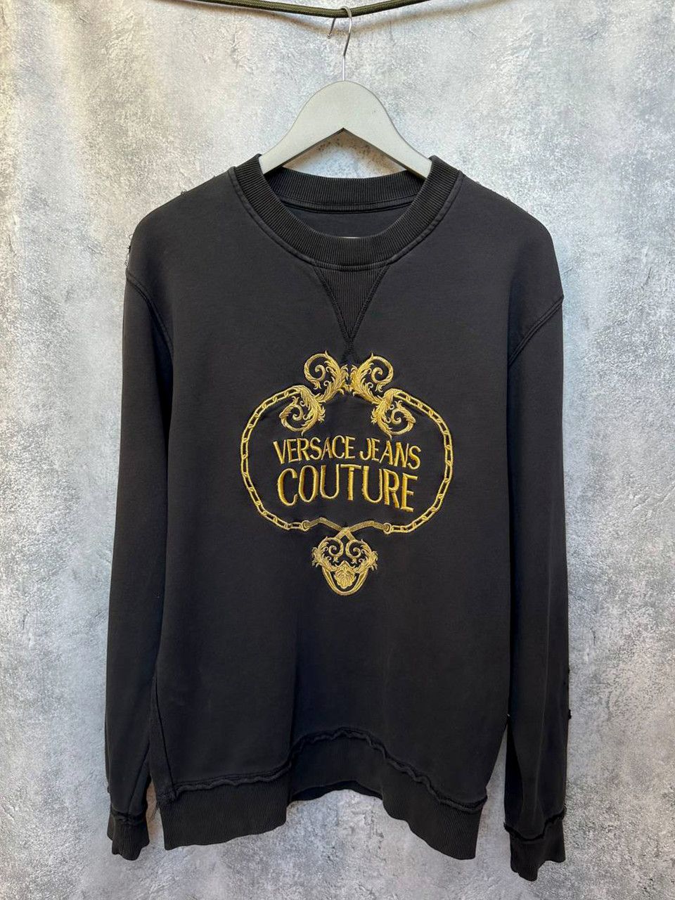 Versace Jeans Couture Versace Jeans Couture Felpa Distressed Sweatshirt Embossed Size US M / EU 48-50 / 2 - 1 Thumbnail