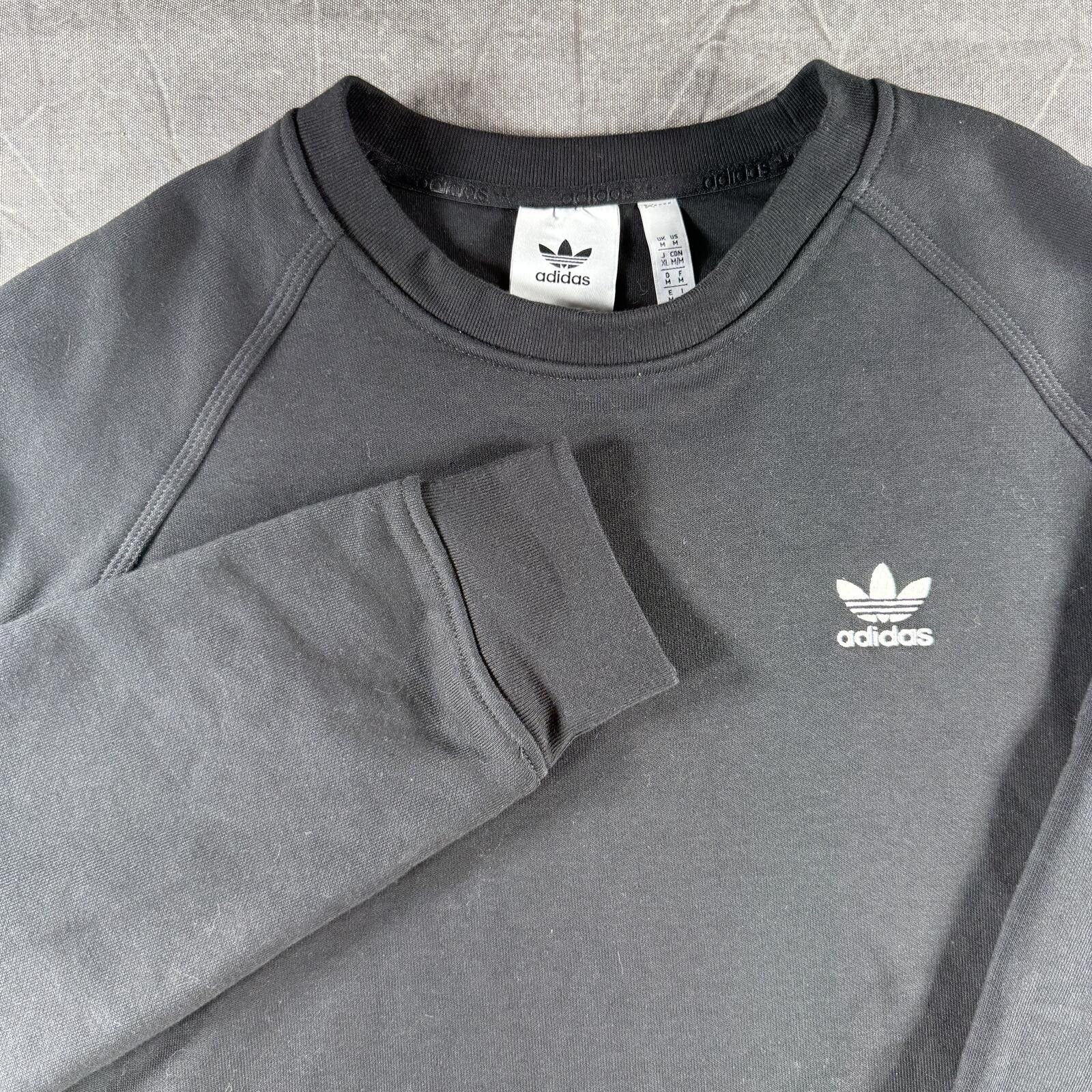 Adidas Adidas Sweater Men's M Black Crewneck Size US M / EU 48-50 / 2 - 1 Thumbnail