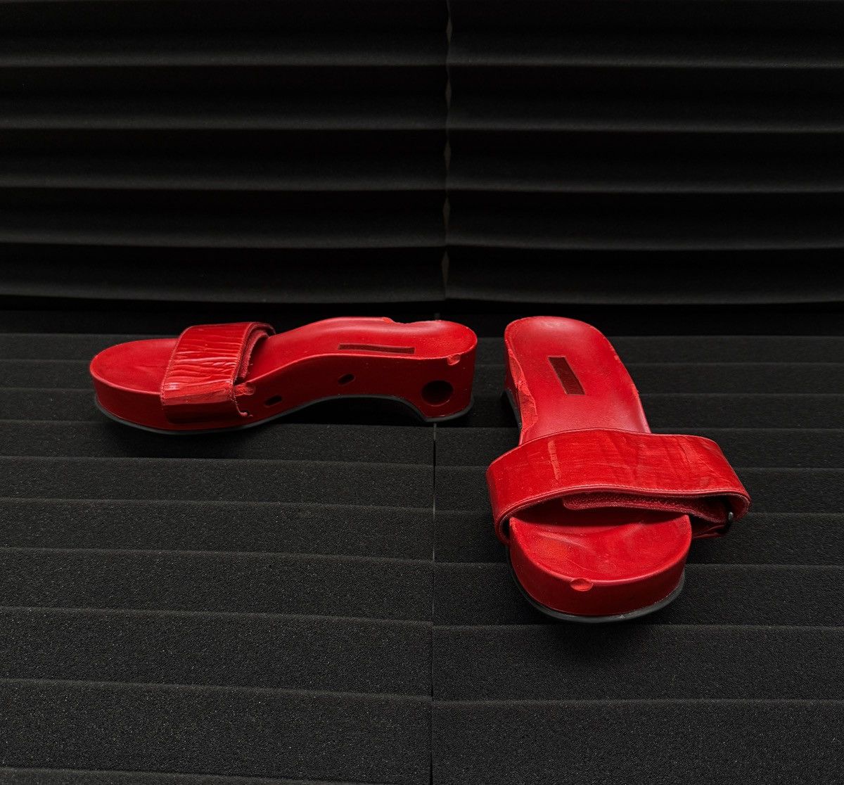Issey Miyake AW 1995 Rare Futuristic 2-in-1 Platform Sandals Size US 7 / IT 37 - 11 Thumbnail