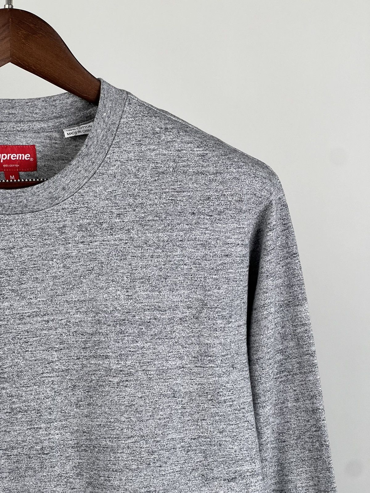 Supreme LS tee M Size US M / EU 48-50 / 2 - 5 Thumbnail