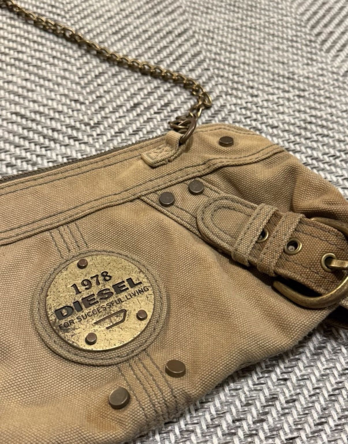 Diesel DIESEL 1978 Canvas Rivet Badge Chain Small Bag K24 Size ONE SIZE - 2 Thumbnail