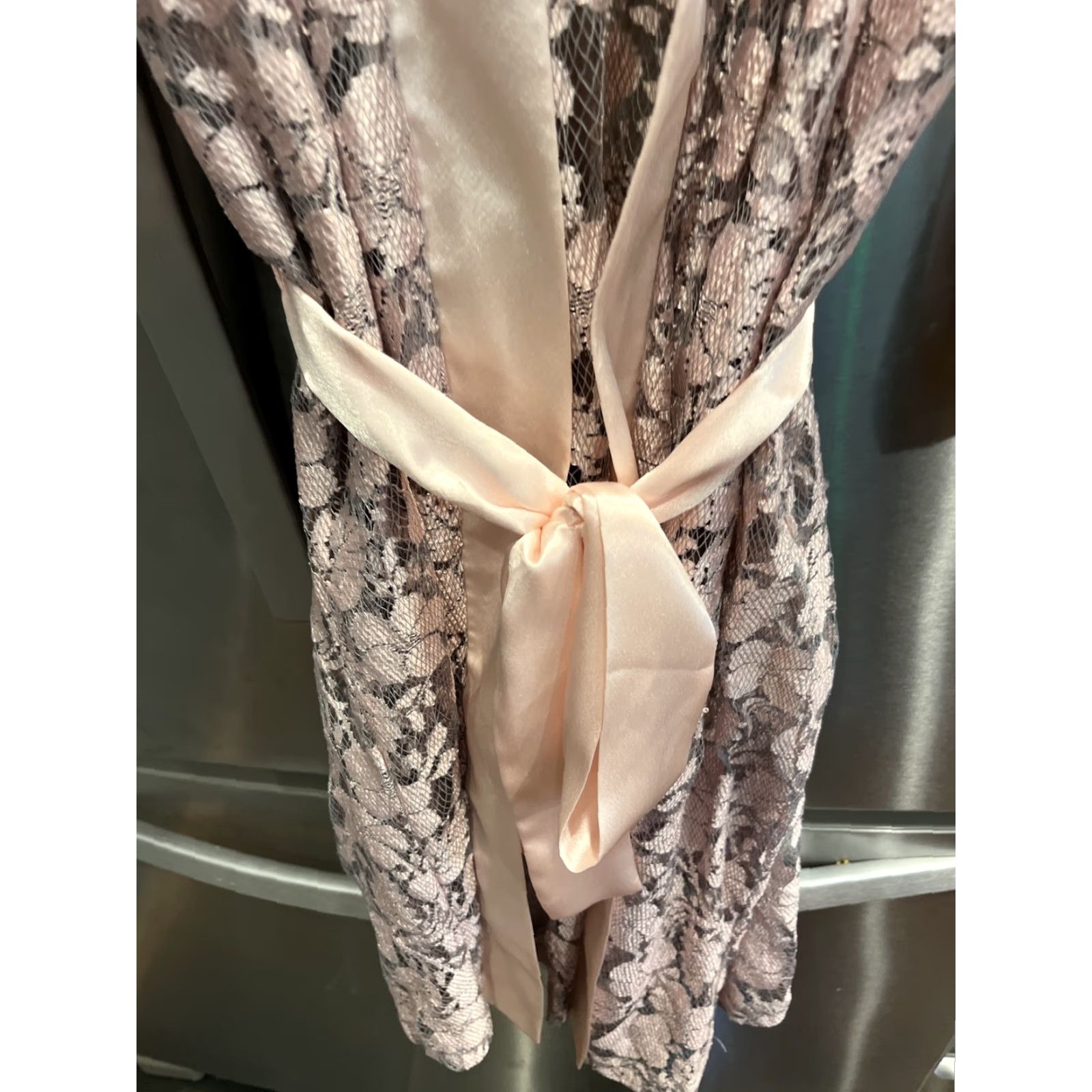 Victoria's Secret VINTAGE Victoria’s Secret PINK LACE ROBE OS RAYON Satin Trim Belt Open Front Floral Lace 1980s Womens Kimono Belted Size ONE SIZE - 5 Thumbnail
