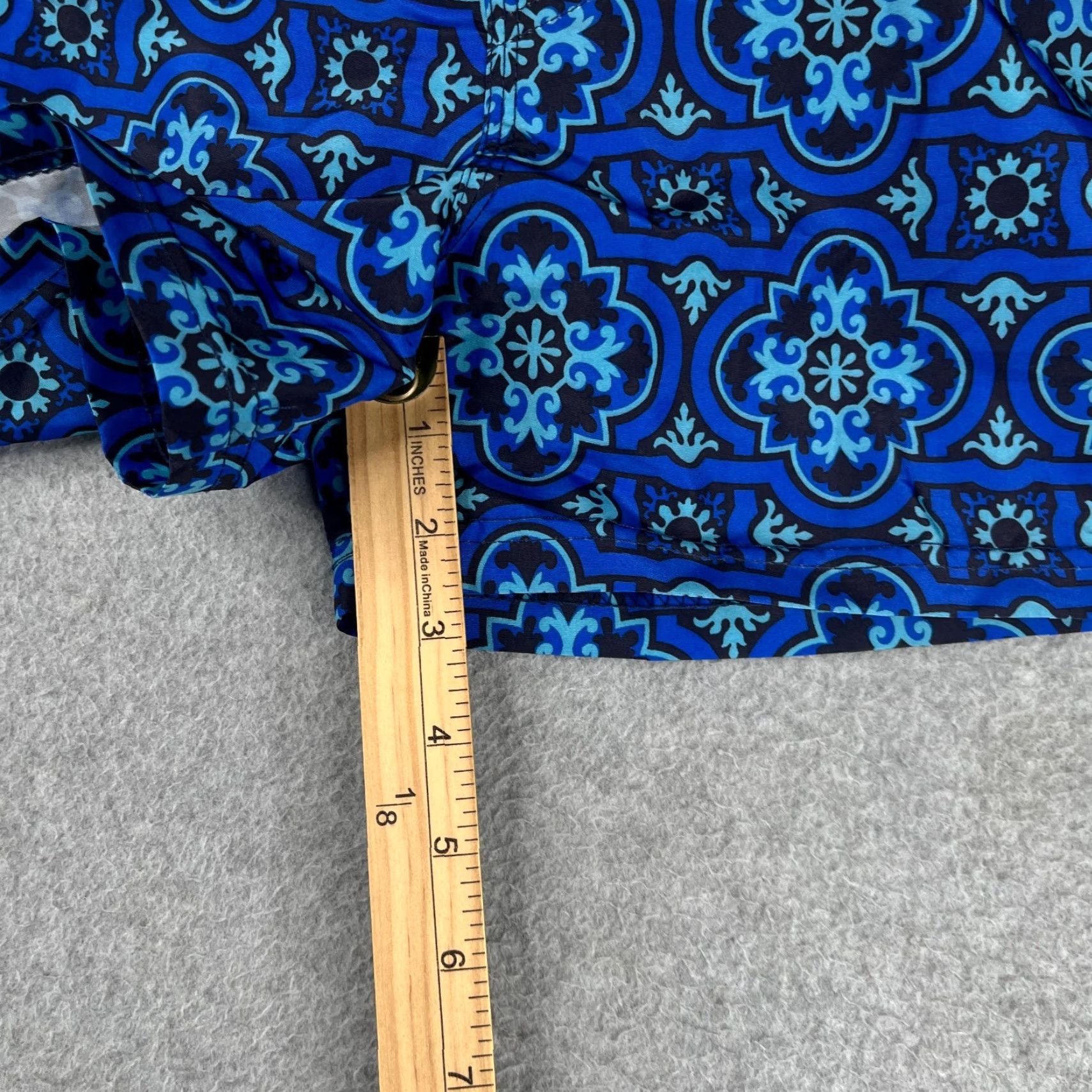 Vintage Speedy Shark Swim Trunks Mens Large Blue Geometric Lined Pockets Drawstring Size ONE SIZE - 3 Thumbnail
