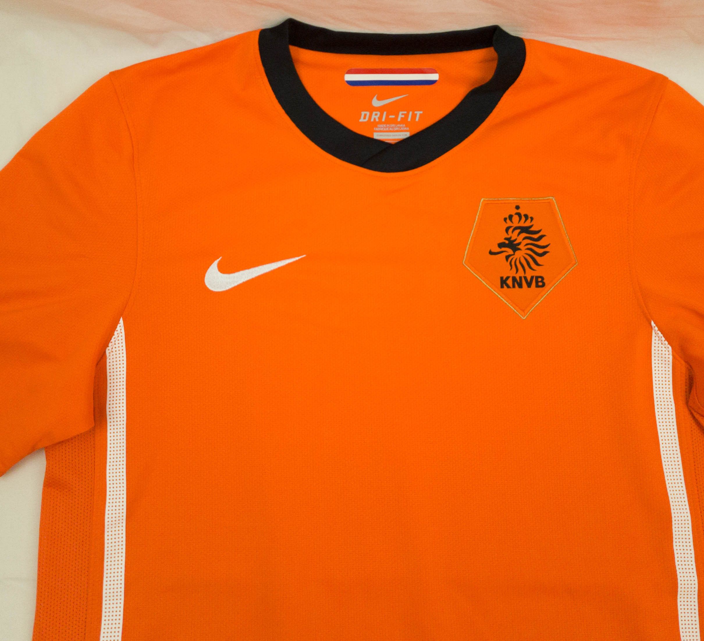 Nike -- NETHERLANDS FOOTBALL SHIRT 2011/2012 NIKE SIZE S - Size US S / EU 44-46 / 1 - 5 Thumbnail