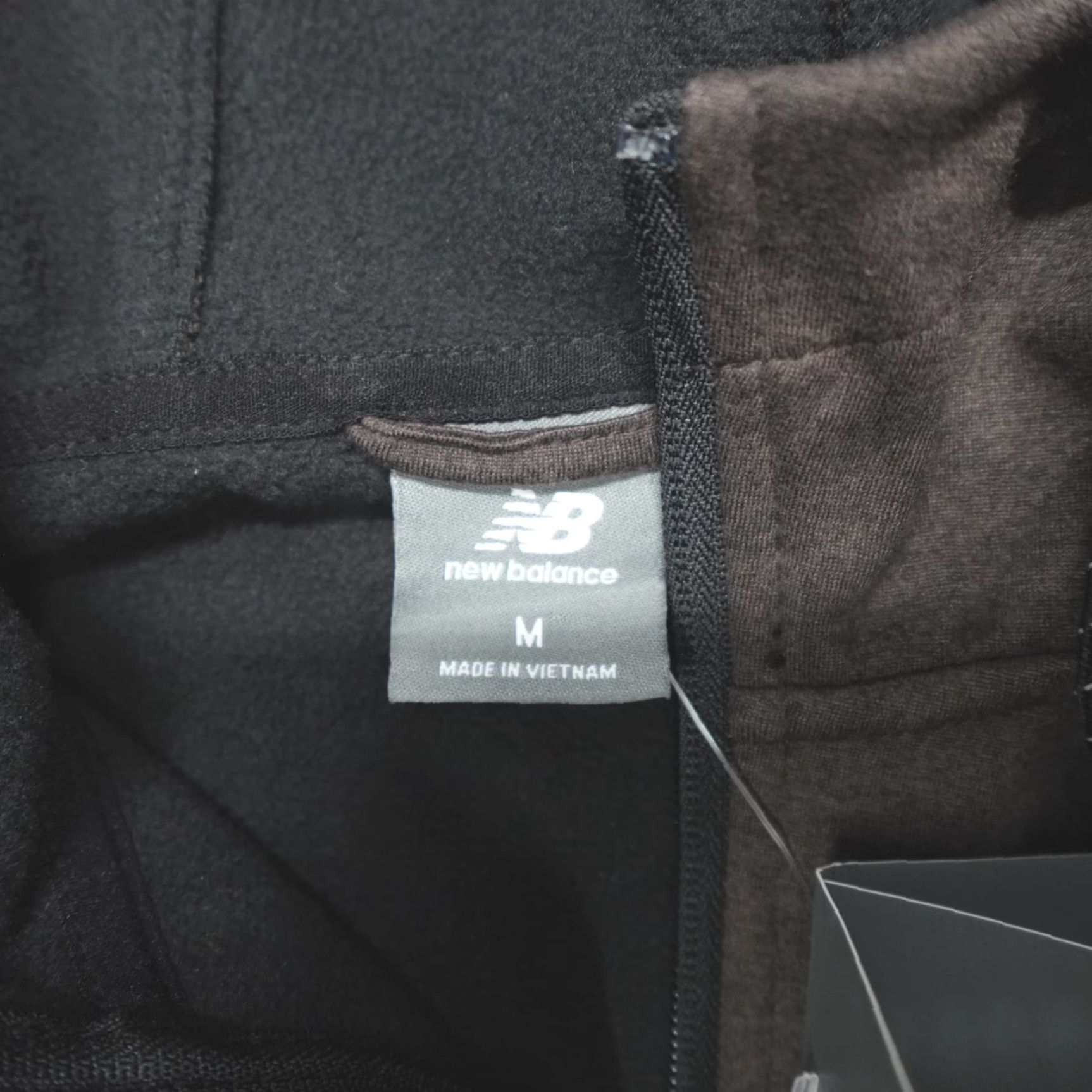 New Balance New Balance Hoodie 1/4 Zip Fleece Lined Men's Size M Brown Soft-Touch Warmth Hoodie Regular Men Brown 1/4 Zip Pockets Logo Zipper Size US M / EU 48-50 / 2 - 4 Thumbnail