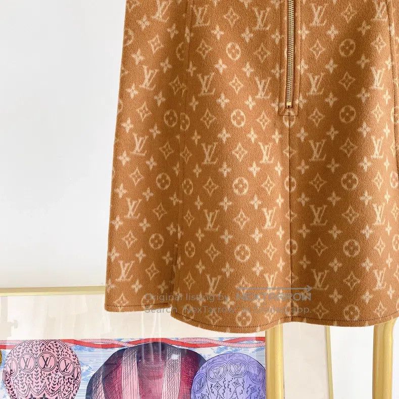 Louis Vuitton Louis Vuitton Brown Full Logo Wool Half Skirt Size 37" - 5 Thumbnail