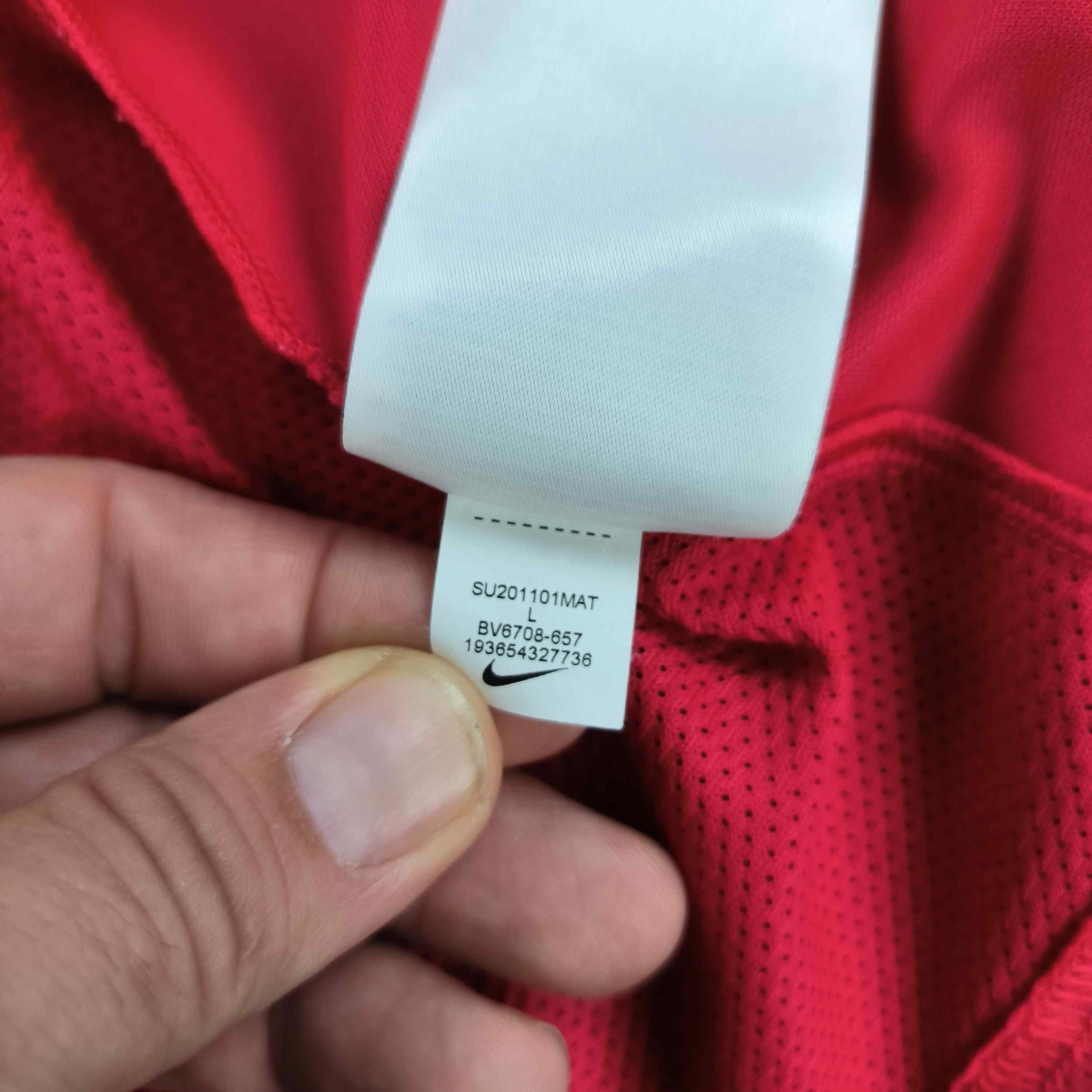 Nike MTK Budapest 2021-22 Nike GK Csenterics football jersey sz L Size US L / EU 52-54 / 3 - 7 Thumbnail