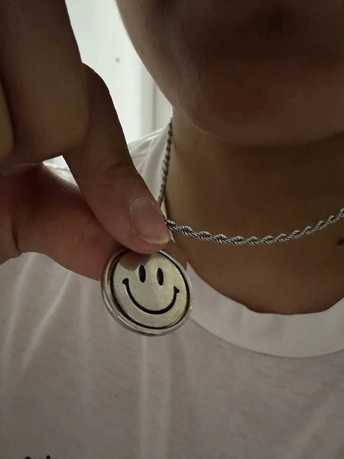 Jewelry Two Side Smile Sad Face Necklace Size ONE SIZE - 7 Thumbnail