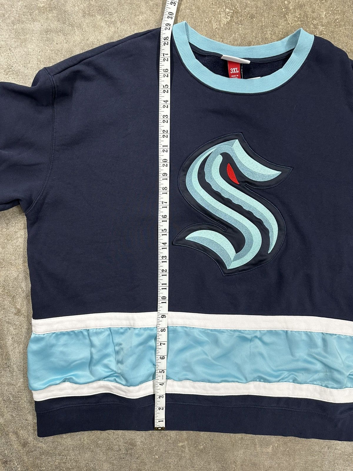 Mitchell & Ness Mitchell & Ness Seattle Kraken NHL Jersey Sweatshirt Size US XXL / EU 58 / 5 - 13 Thumbnail