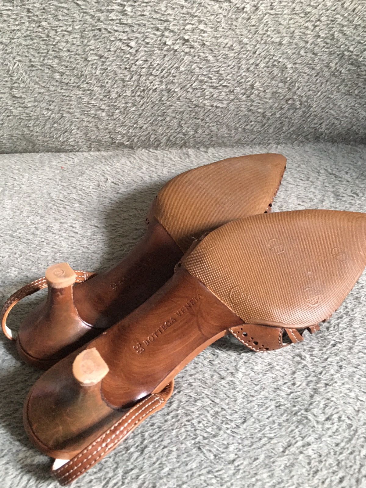 Bottega Veneta Bottega Veneta Brown Leather Kitten Heels EU 38 Size US 8 / IT 38 - 11 Thumbnail