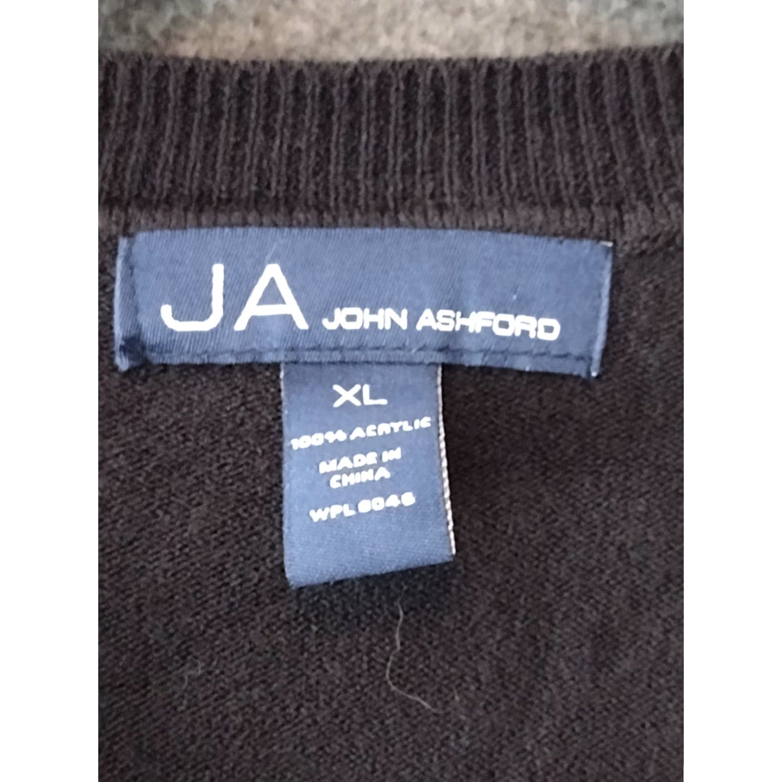 Vintage John Ashford Sweater Men's XL Black Long Sleeve V Neck Pullover Size US XL / EU 56 / 4 - 6 Thumbnail