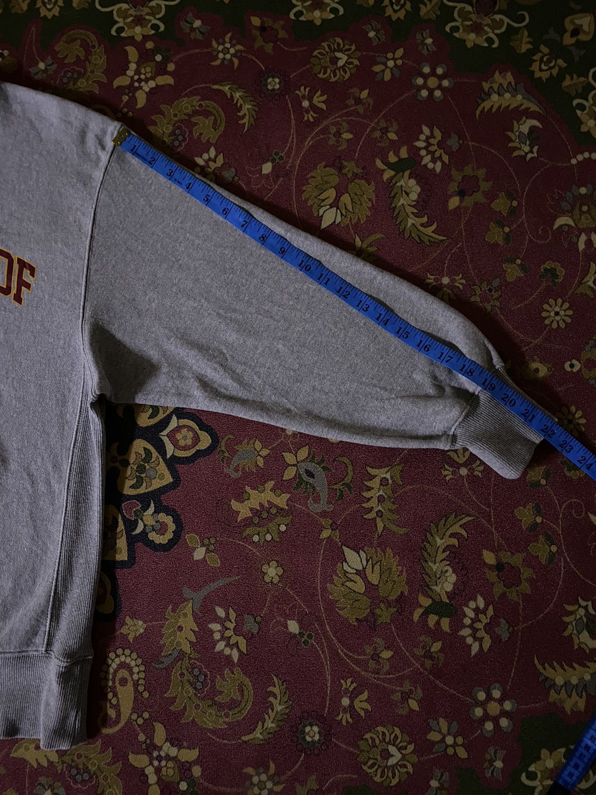 Japanese Brand × Vintage UNIVERSITY OF MINNESOTA X Gu Big Logo Sweatshirt Size US M / EU 48-50 / 2 - 9 Thumbnail